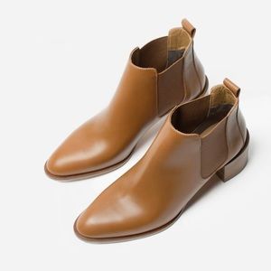Everlane Heeled Boots in Cognac